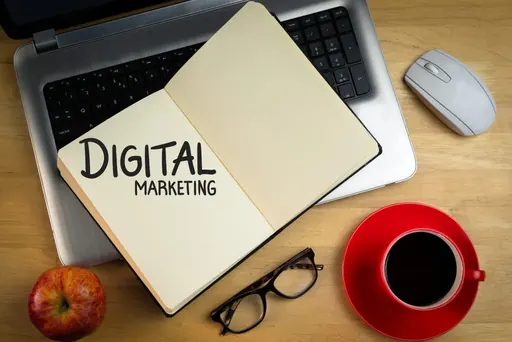 Imagem de capa do artigo: Transformieren Sie Ihr Geschäft mit Datenanalyse im digitalen Marketing