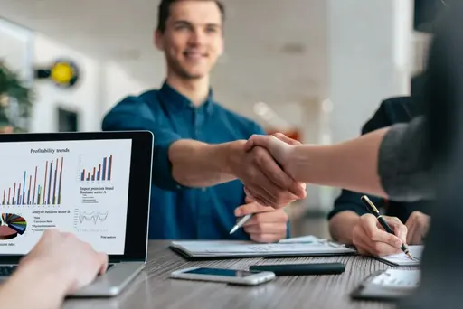 Contratar agência especialista em SEO: quando faz sentido e como escolher a certa
